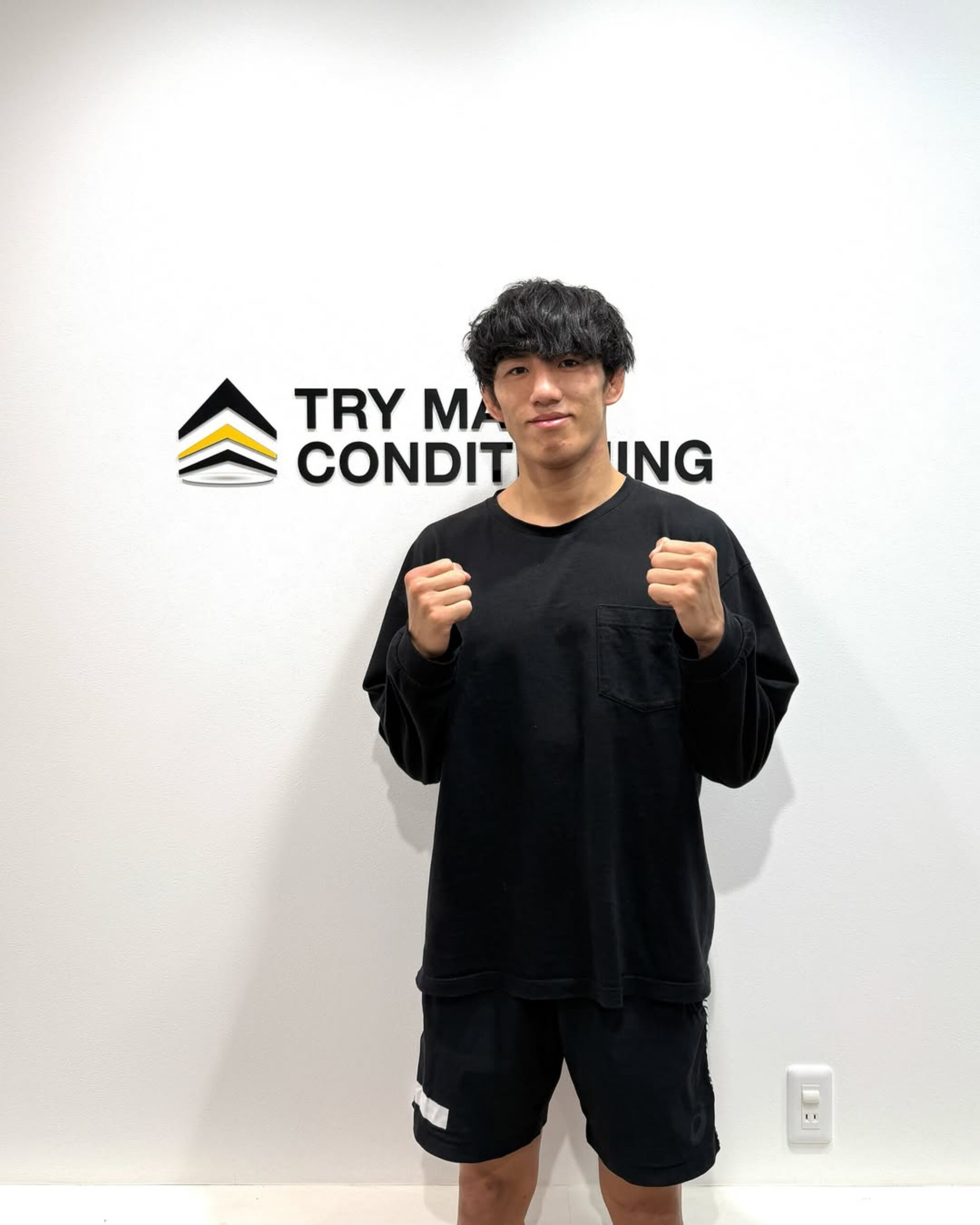 スポーツトレーナー活動 DEEPフューチャーキングトーナメント2024準優勝・総合格闘家 有馬鉄太選手の試合後リカバリー風景|TRY MARK CONDITIONING