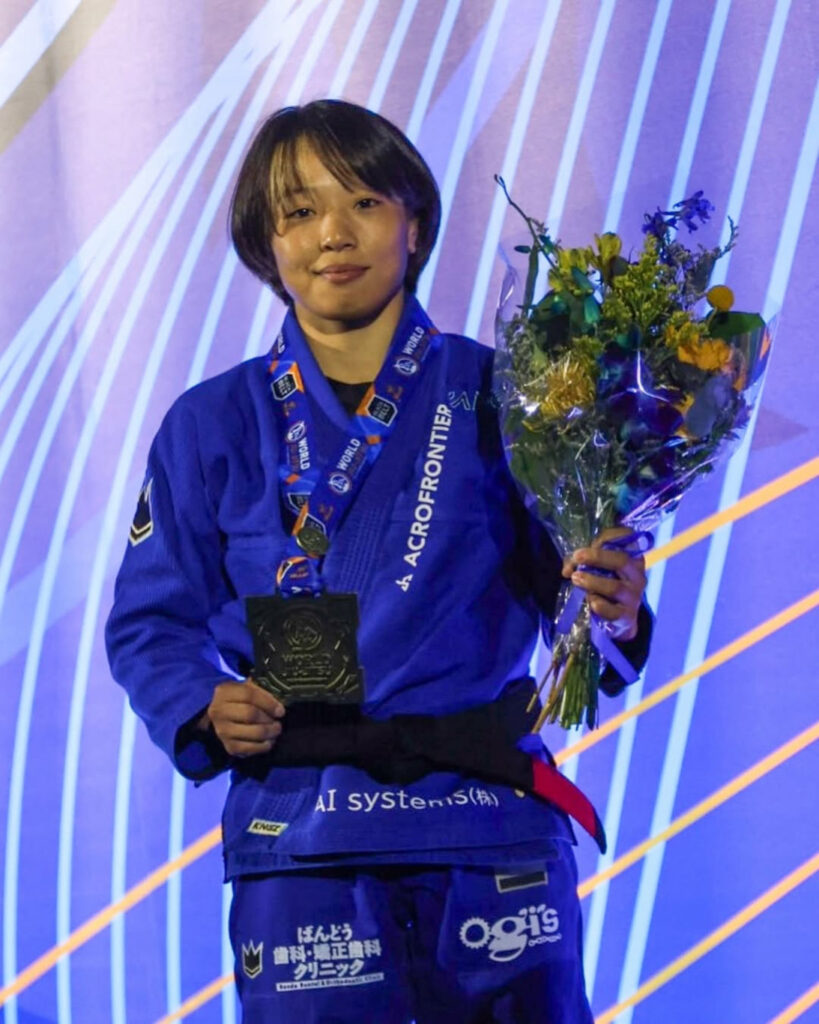 スポーツトレーナー活動 IBJJF世界柔術選手権大会で銅メダルを獲得した池田海南江選手(女子黒帯ルースター級)